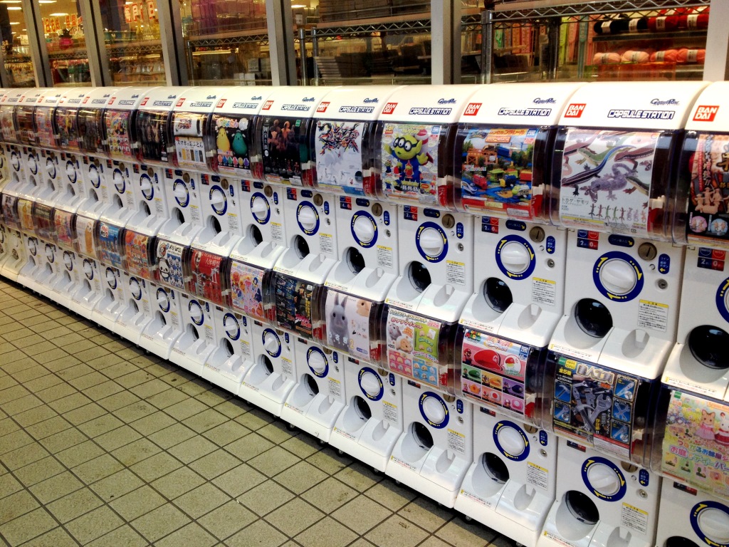 太陽の塔ガチャ　フレッツに設置